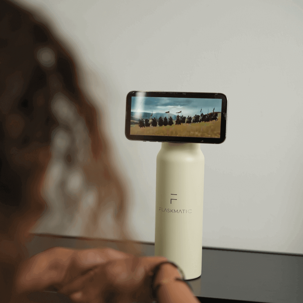 Premium Water Bottle with MagSafe Compatible Phone Grip