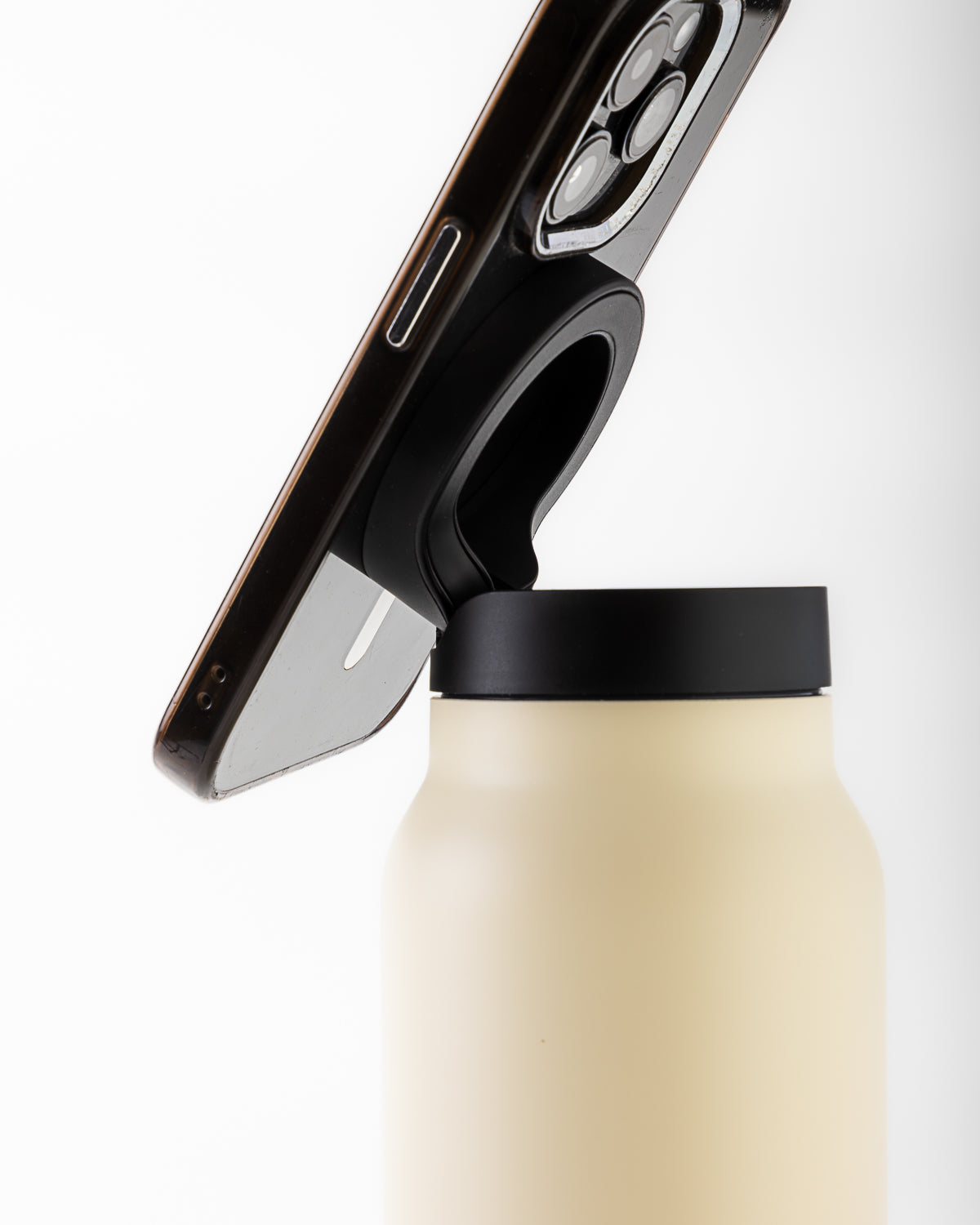 Premium Water Bottle with MagSafe Compatible Phone Grip